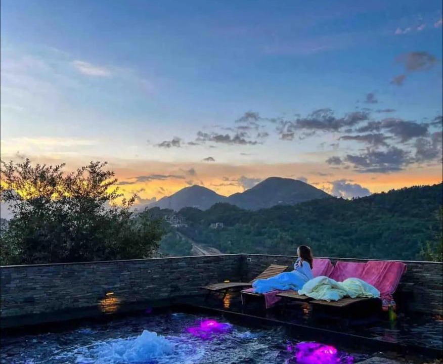 Mjull-Bathore Villa | Top privacy Eco Villa Villa 2026 TEG hill,best in Tirana with no neighbours