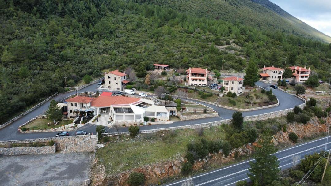 Levidi Apartment | Menalia Villas & Suites ΚΤΗΜΑ ΚΟΥΜΠΟΥΡΗ