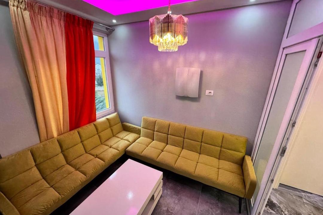 Kukes Hotel | London Restaurant Hotel