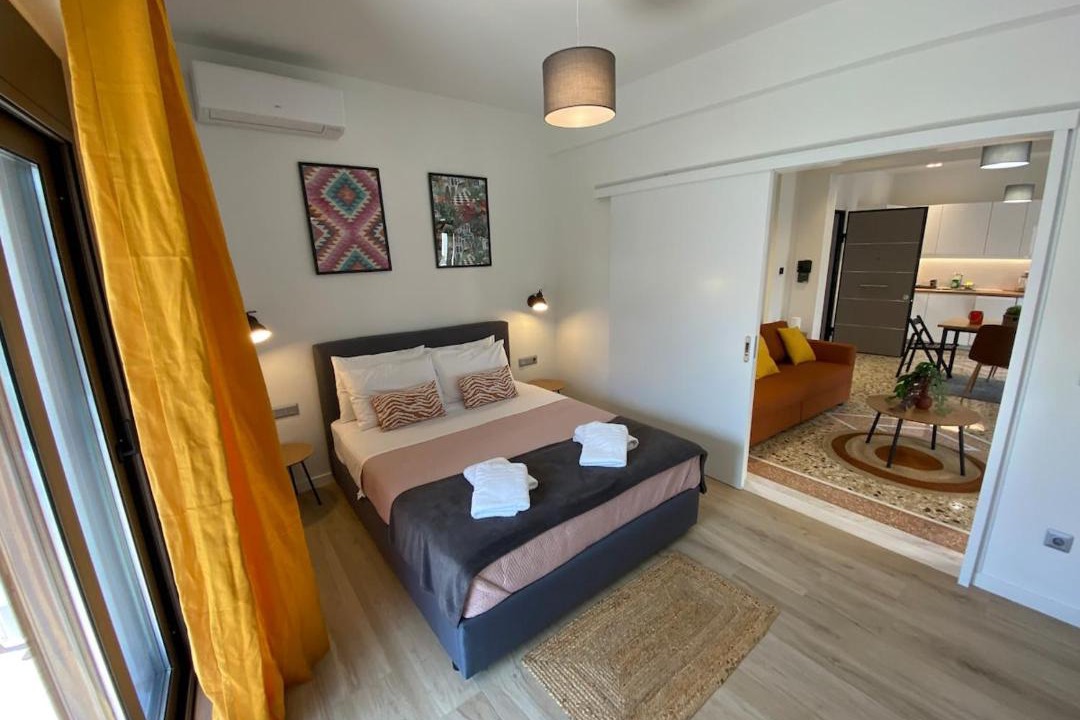 Amarousion Apartment | Holy 1 Bedroom Apartment in Marousi