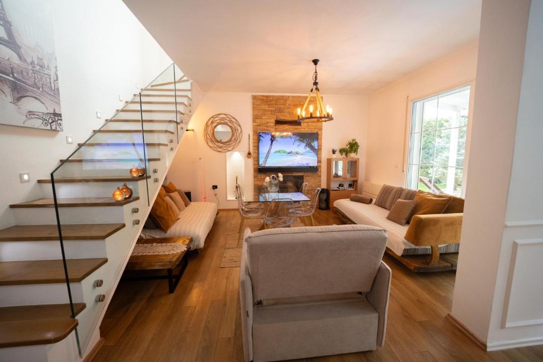 Ishem Villa | Ingrit Gjoni Villas