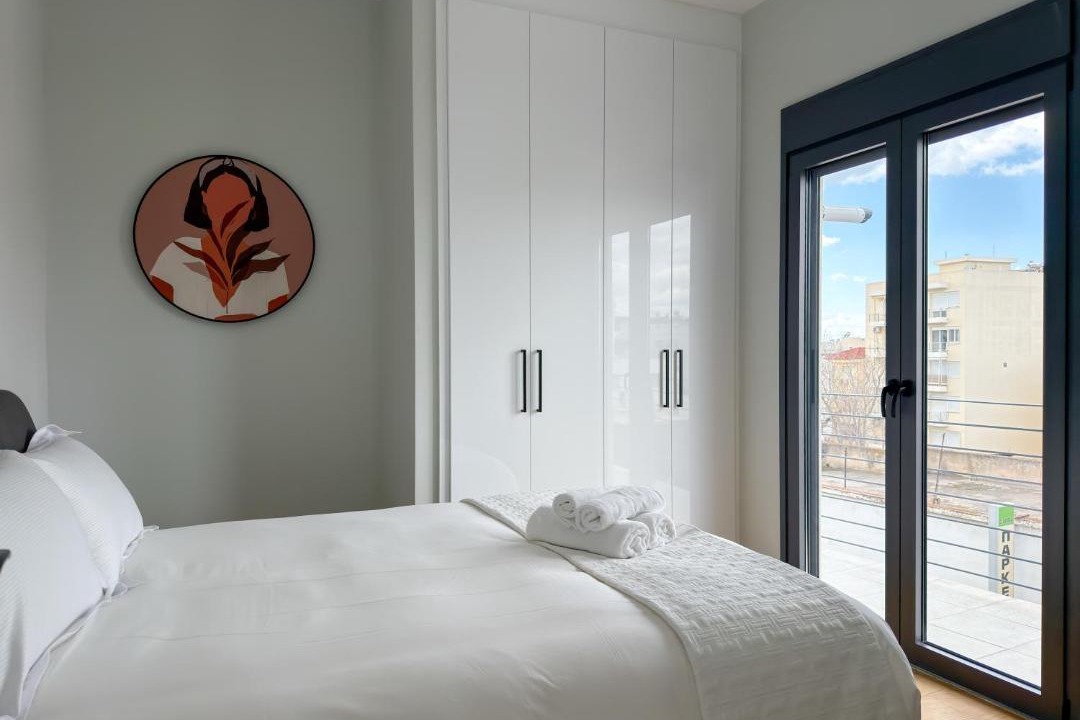 Dafni Apartment | Athenian metro apartments