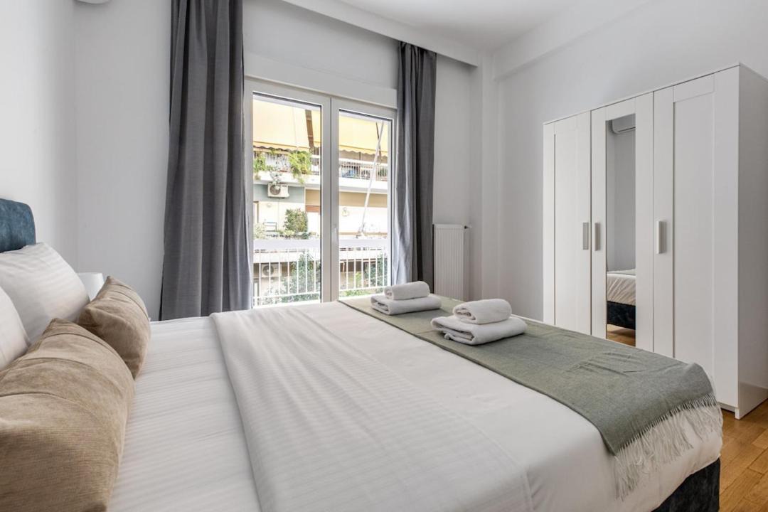 Pangrati Apartment | Cozyopolis - Timeless 3-BR Escape in Athens