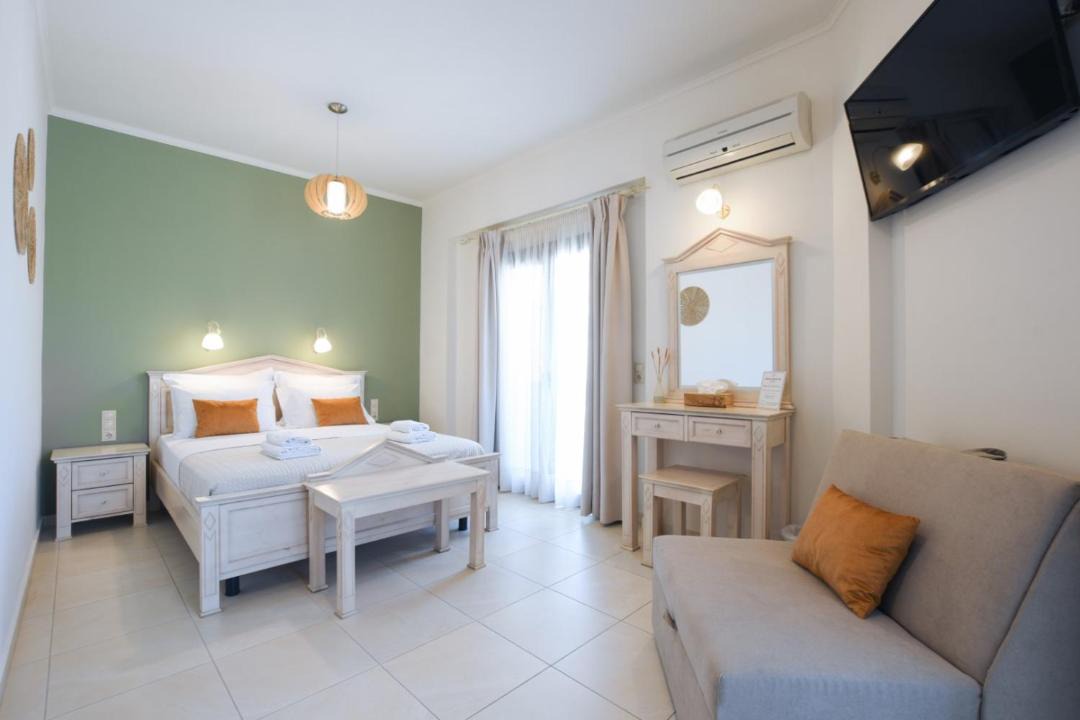 Kalamaki Hotel | Philharmonie Hotel