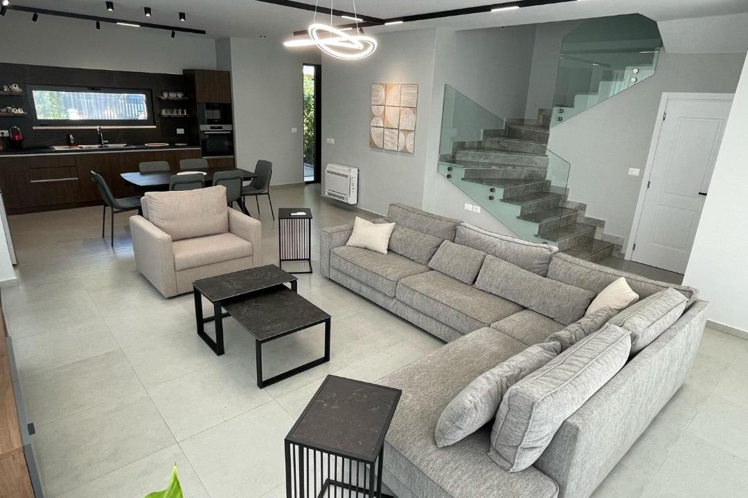 Ishem Villa | Villa 7 SanPietro