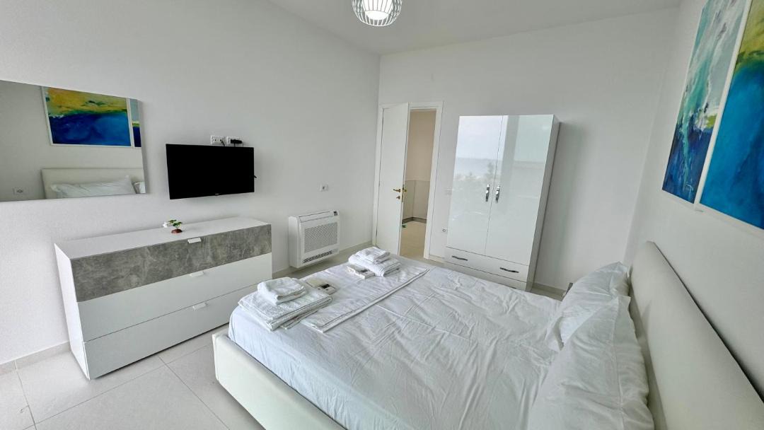 Dhermi Villa | London Villa Olea Residence Drimades
