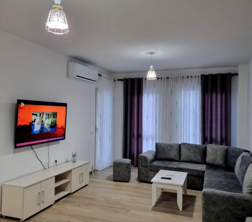 Tushemisht Apartment | Treis Apartment