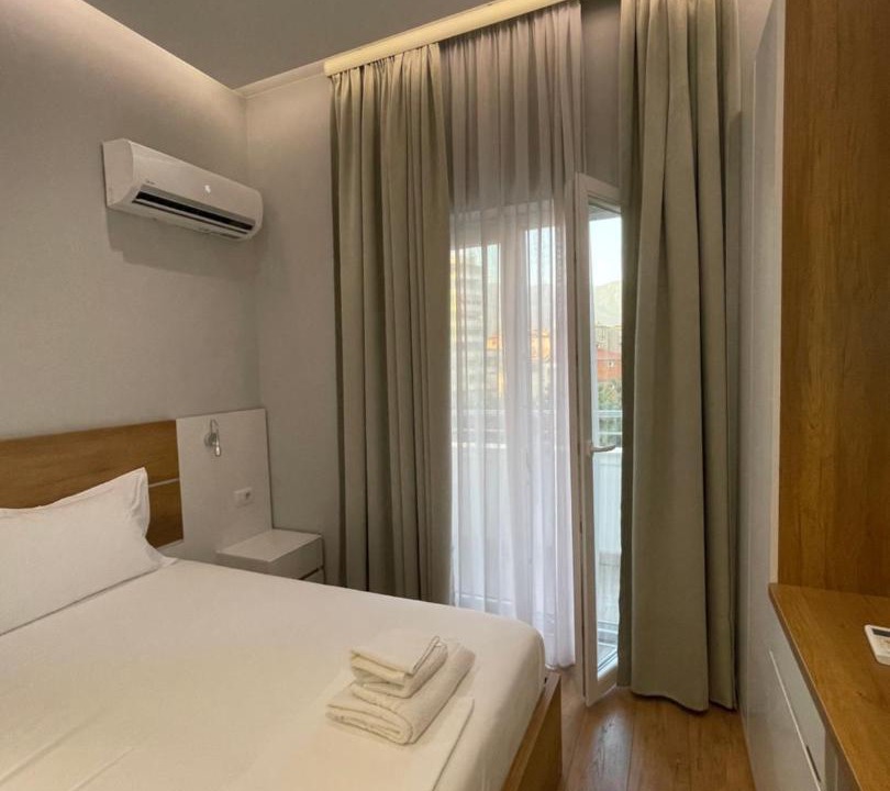 Tirana Apartment | Rooms Hotel Andy