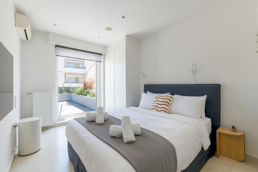 Pangrati Apartment | The HostMaster Metropolitan Penthouse