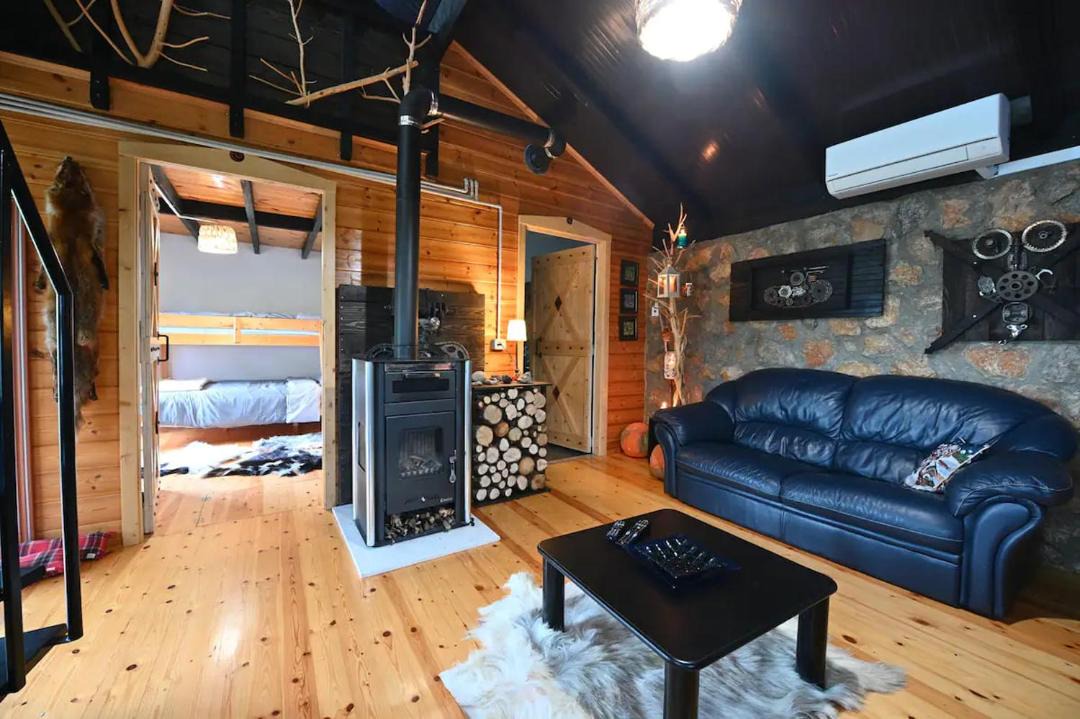 Berzhite Villa | Spacious cottage with great views