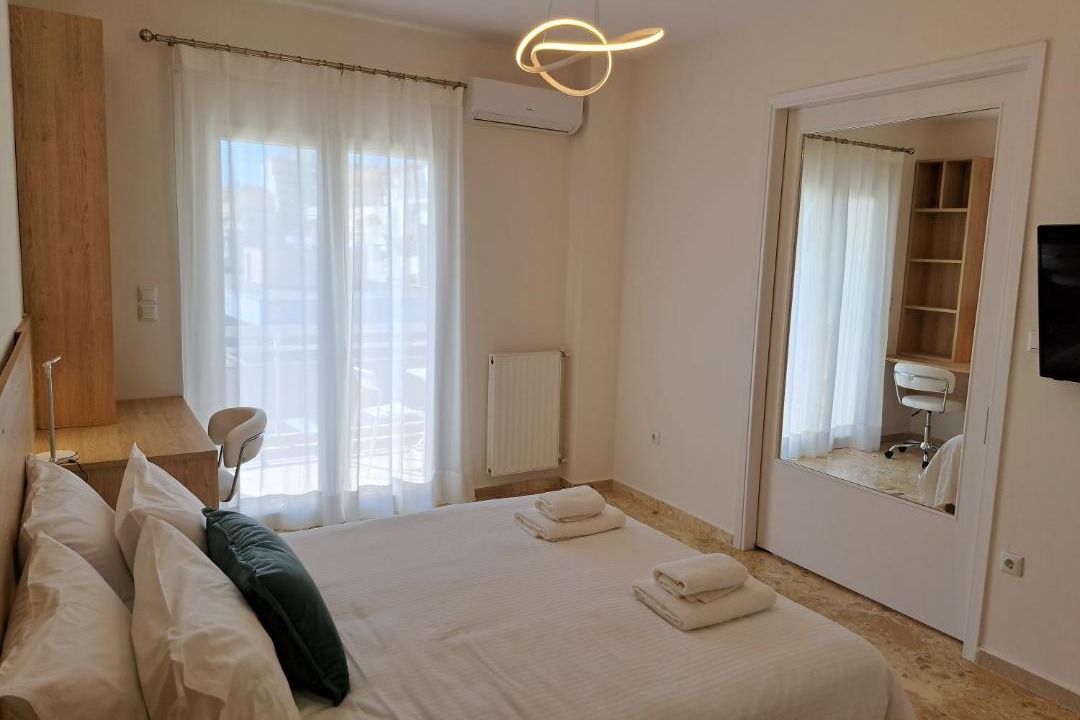 Zavlani Apartment | Luxury Suite Patras (1)