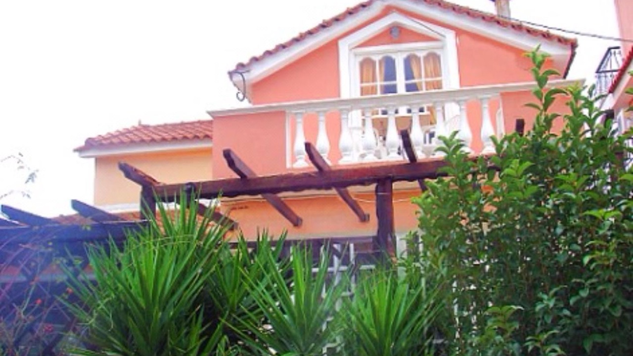 Photo of Buildings in Agrilia
