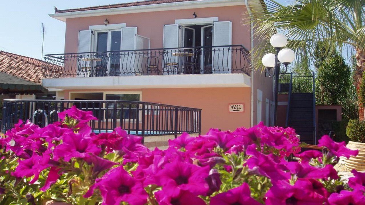 Photo of Buildings in Agrilia