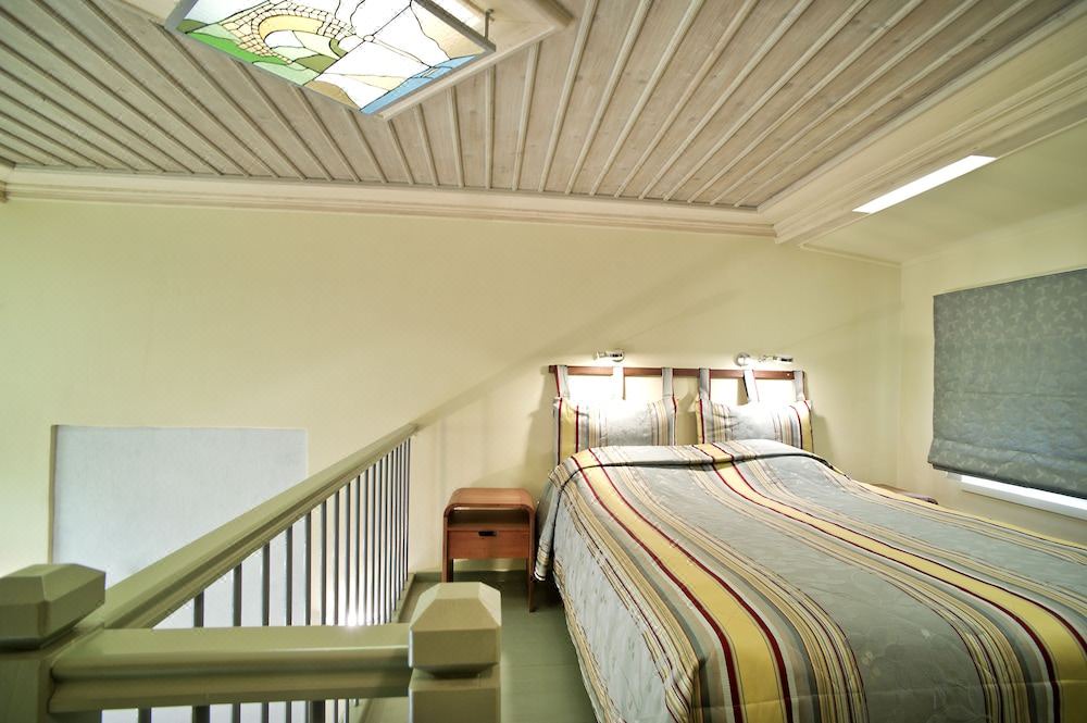 Photo of Bedroom in Xirokampi