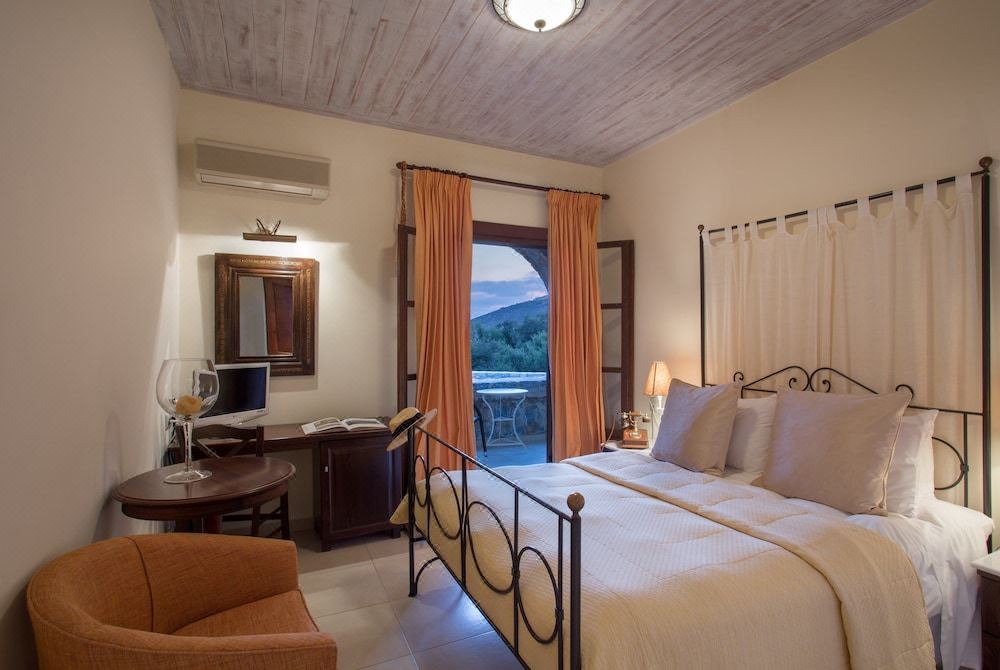 Photo of Bedroom in Karavostasi