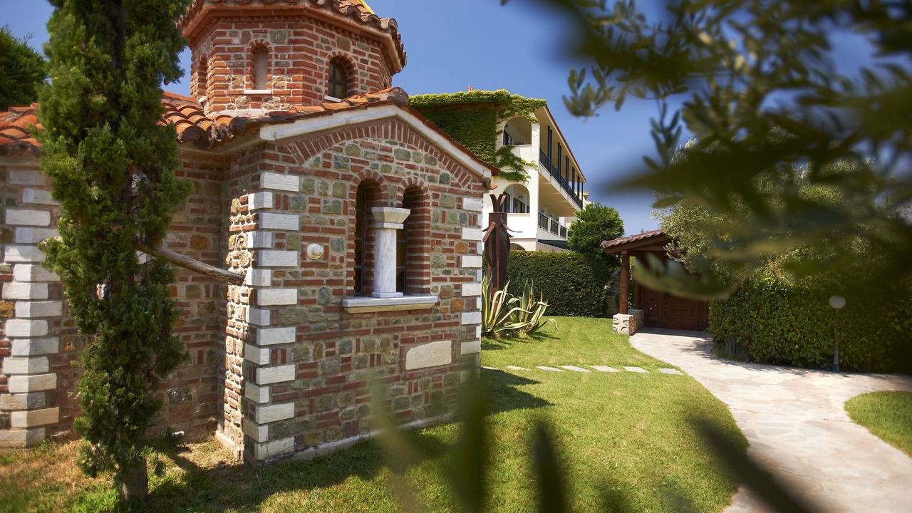 Photo of Buildings in Elia