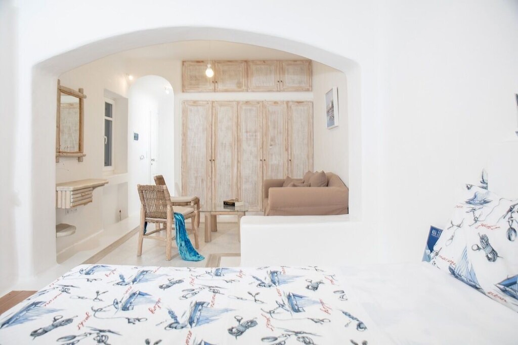Photo of Bedroom in Plintri