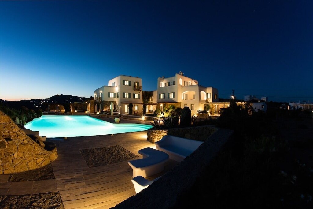 Photo of Outdoor in Plintri