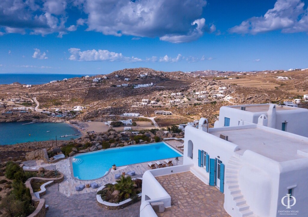 Photo of Outdoor in Plintri