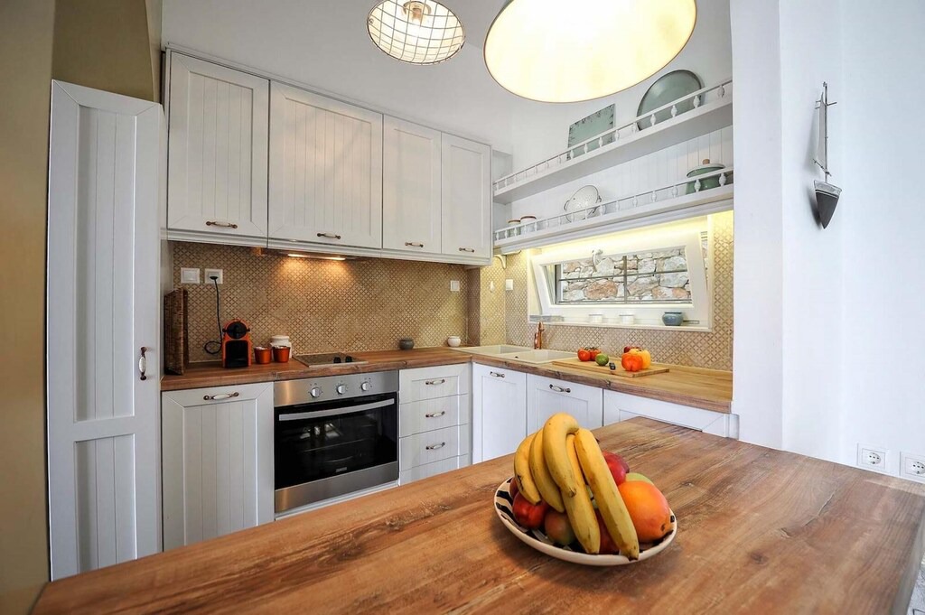 Photo of Kitchen in Katsimatika