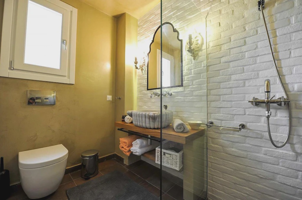 Photo of Bathroom in Katsimatika