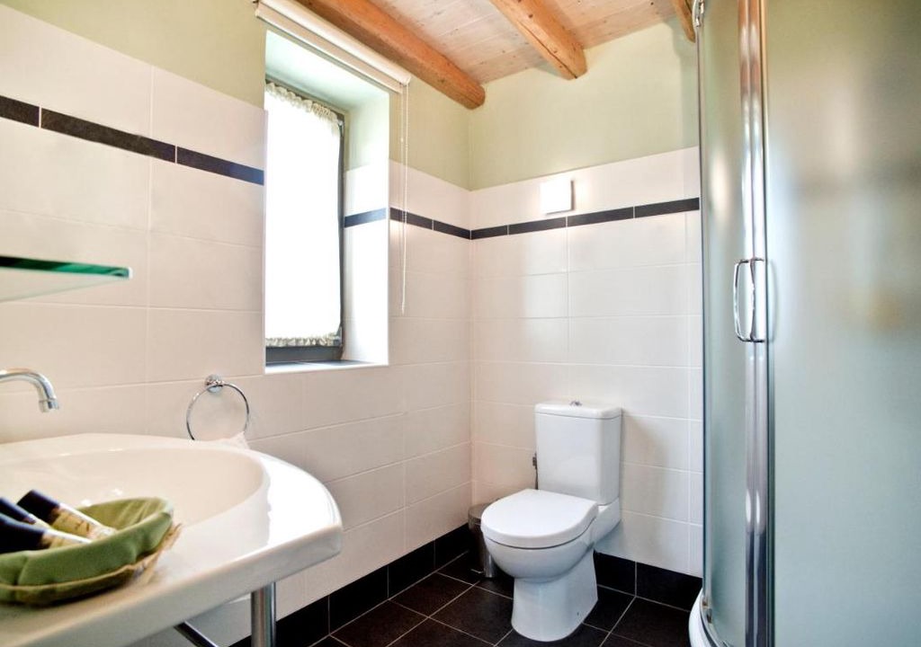 Photo of Bathroom in Xirokampi