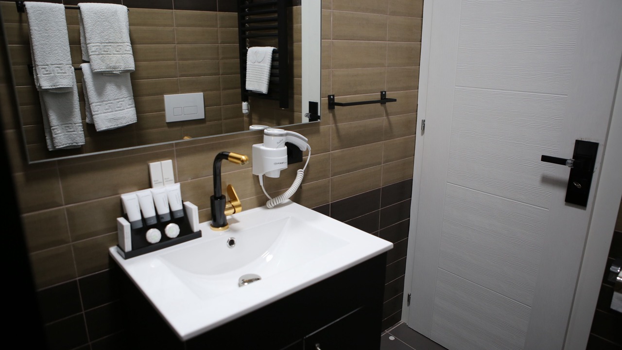 Photo of Bathroom in Dajt