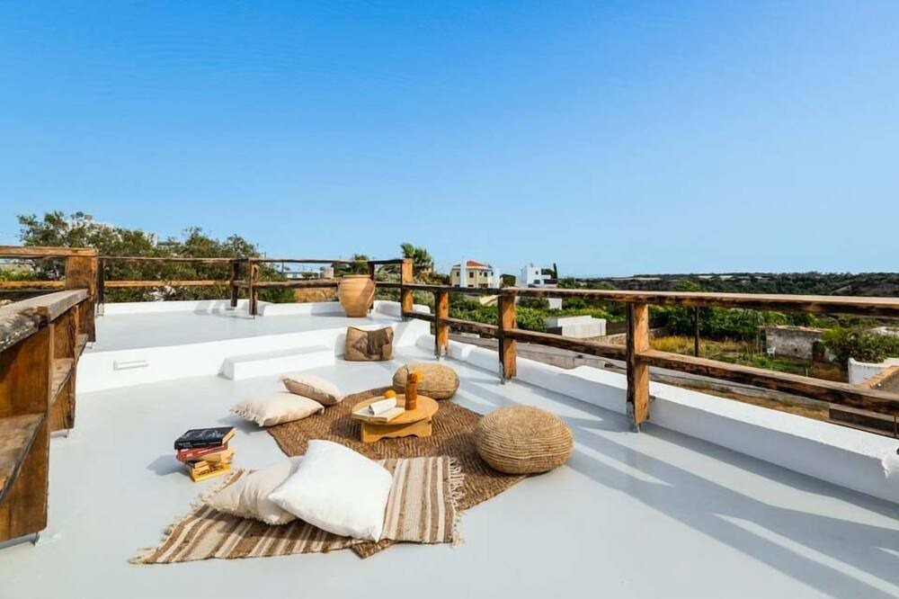 Photo of Patio Balcony in South Rhodes