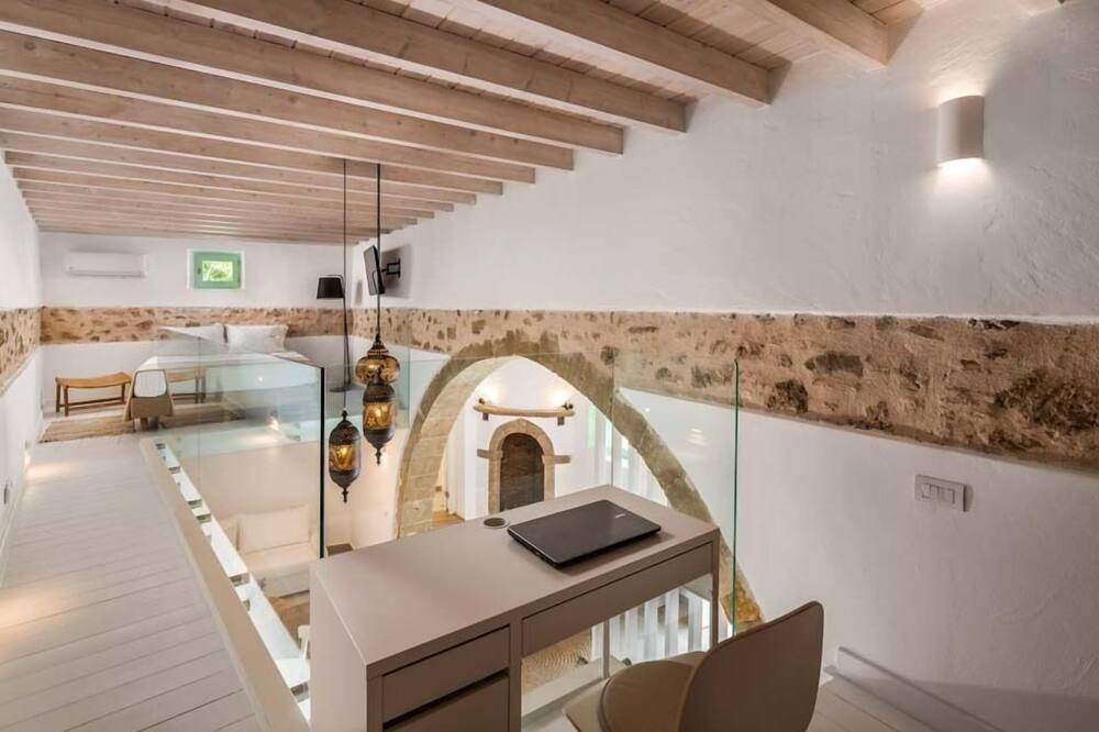 Photo of Kitchen in South Rhodes