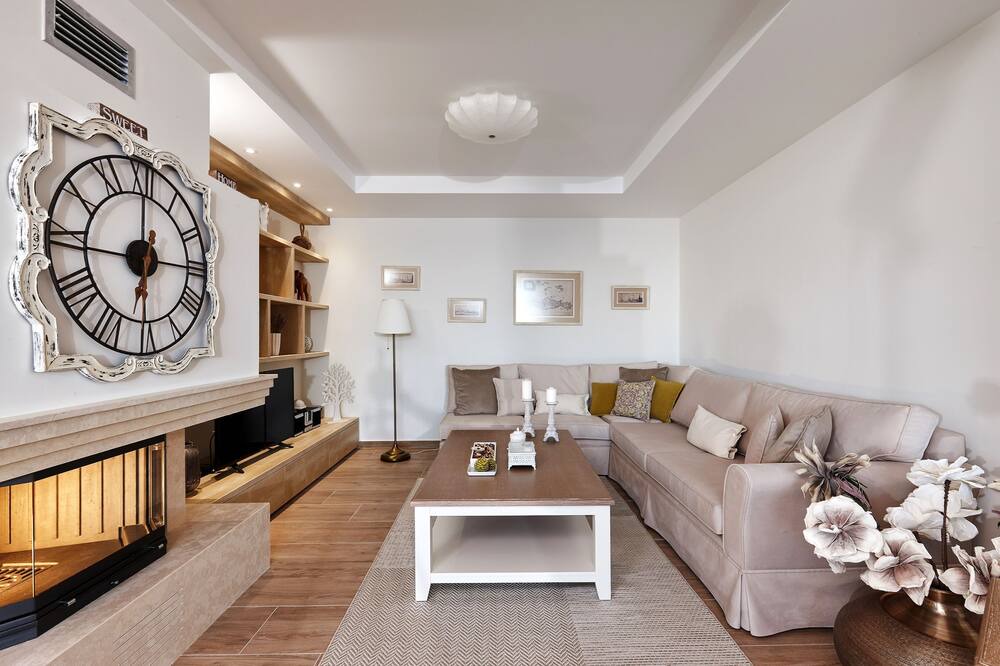 Photo of Livingroom in Malevizi