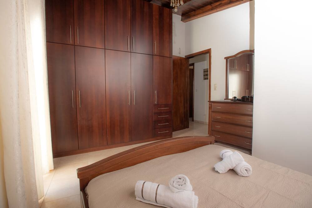 Photo of Bedroom in Mires