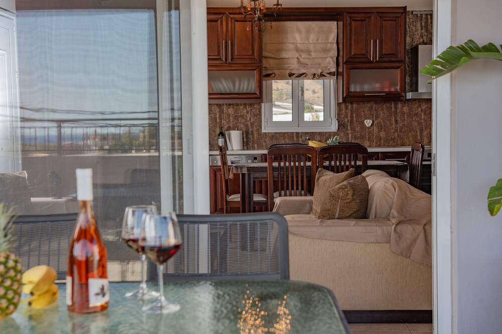 Photo of Livingroom in Mires