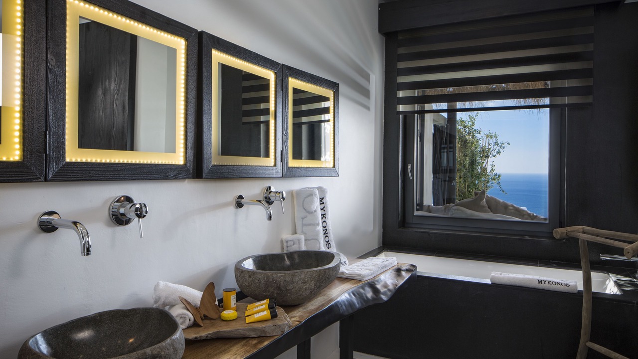 Photo of Bathroom in Elia