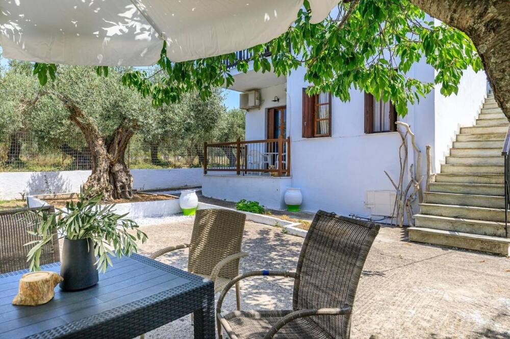 Photo of Patio Balcony in Stafylos