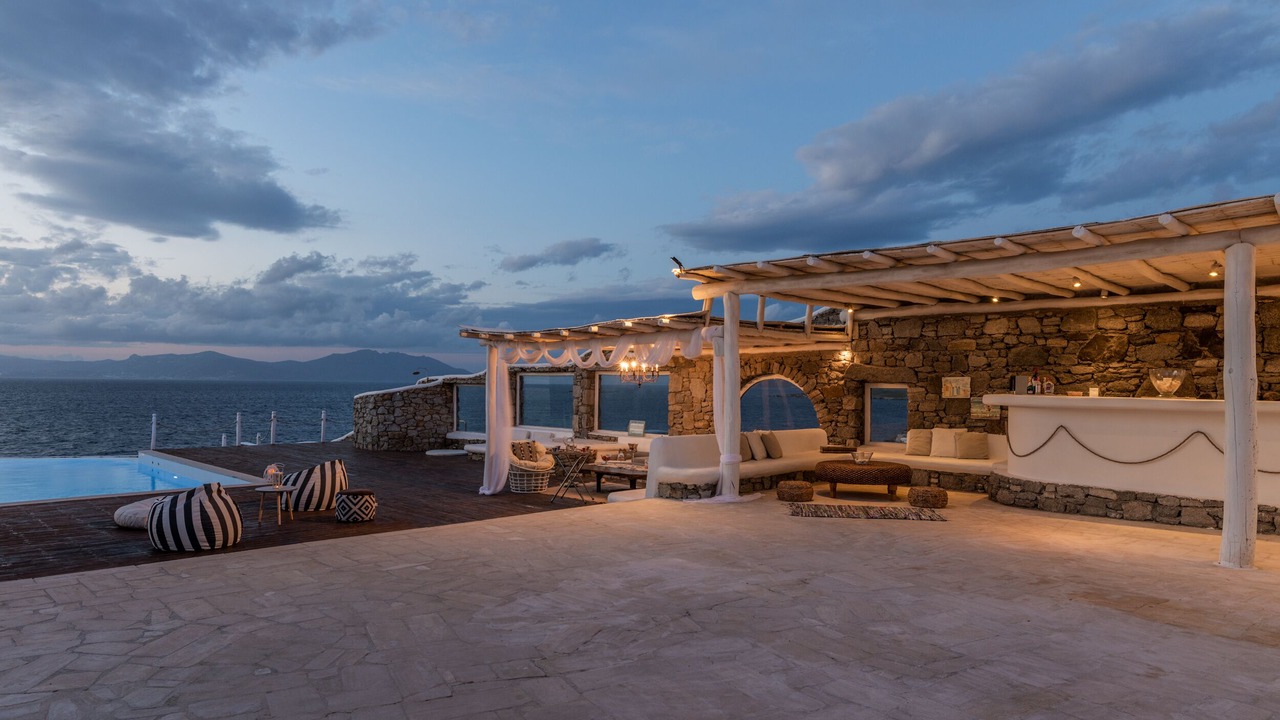 Photo of Outdoor in Ano Mera