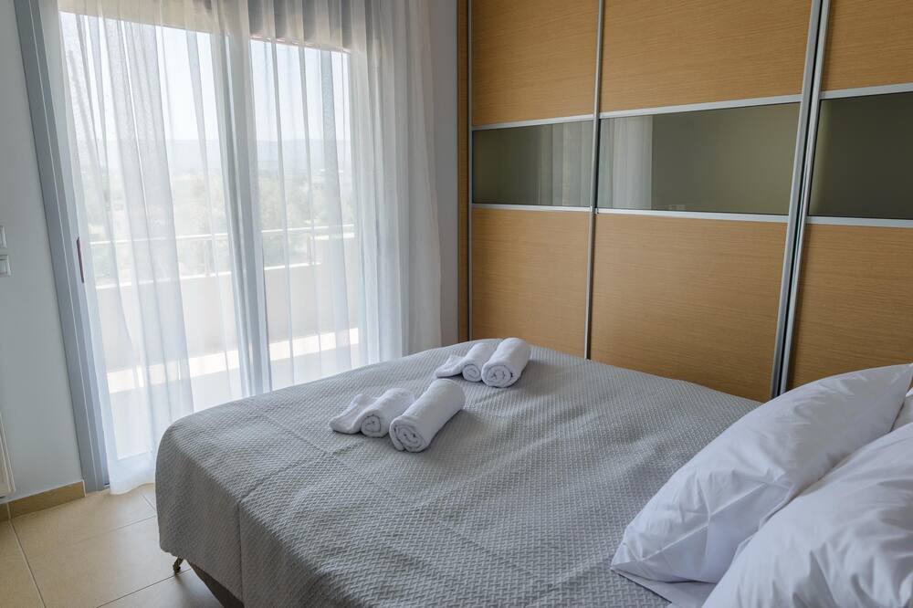 Photo of Bedroom in Petaloudes