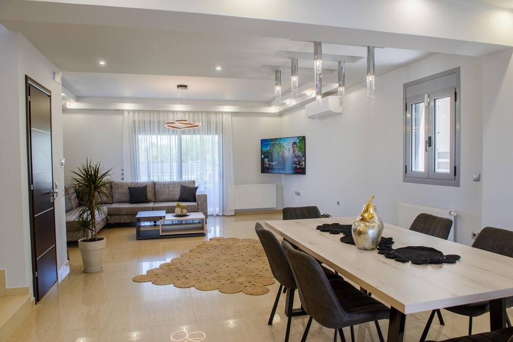 Photo of Livingroom in Petaloudes