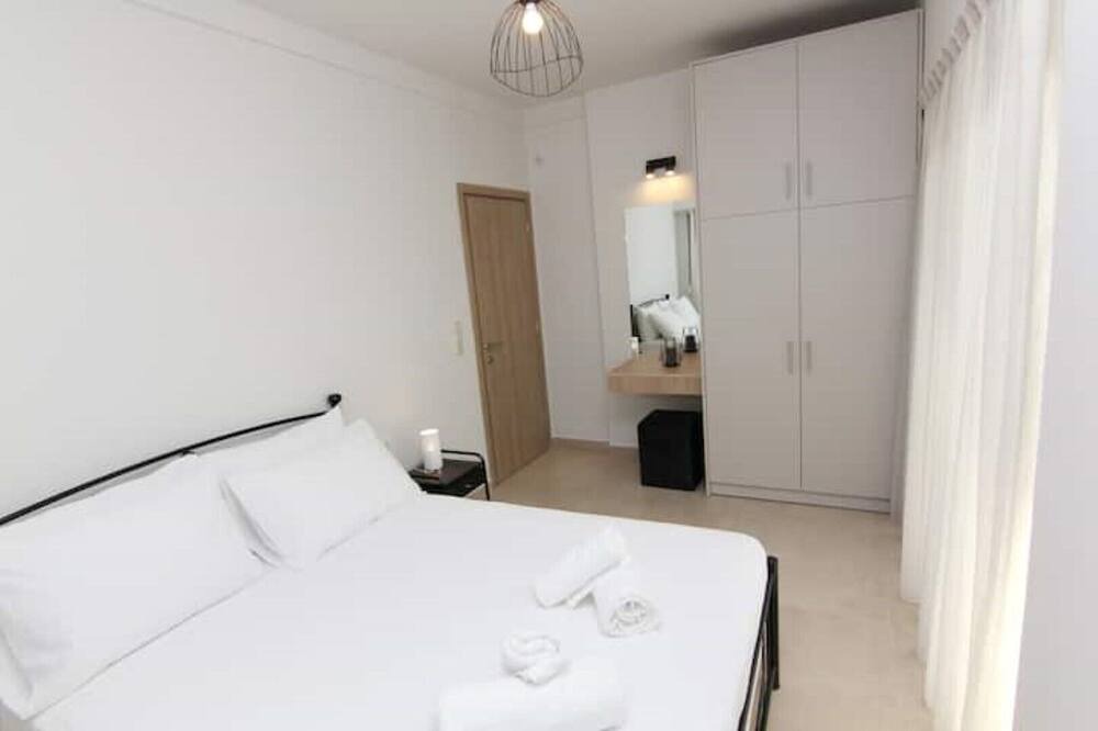 Photo of Bedroom in Ano Kalesia