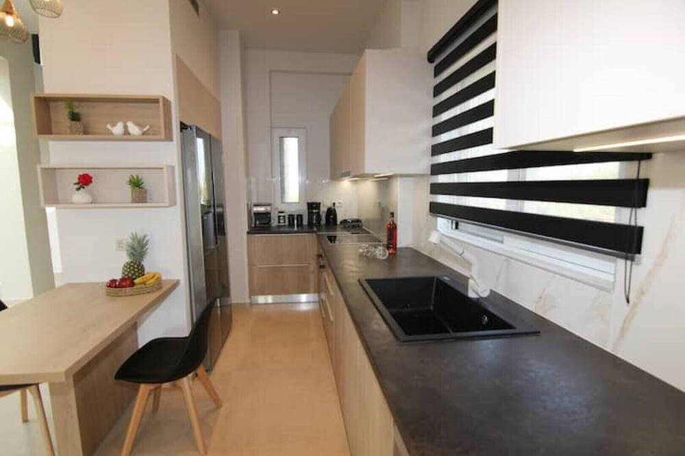 Photo of Kitchen in Ano Kalesia