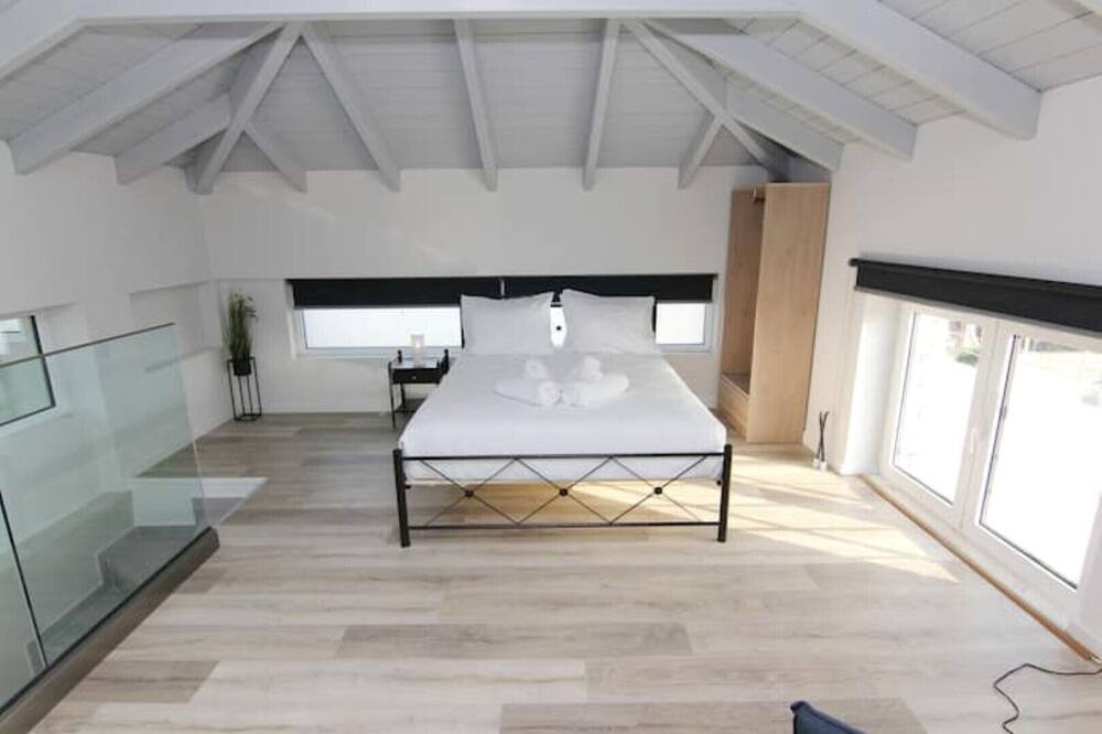 Photo of Bedroom in Ano Kalesia