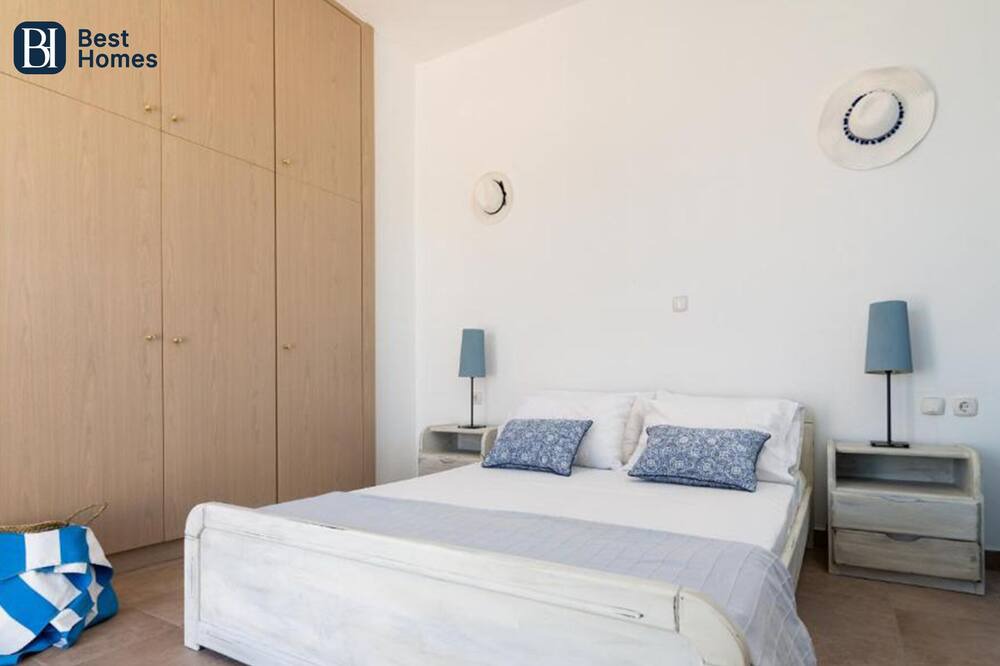 Photo of Bedroom in Gennadi