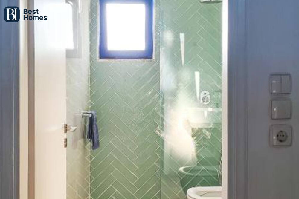Photo of Bathroom in Gennadi