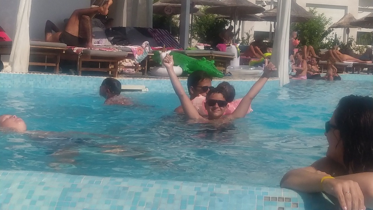 Photo of Others in Sarande