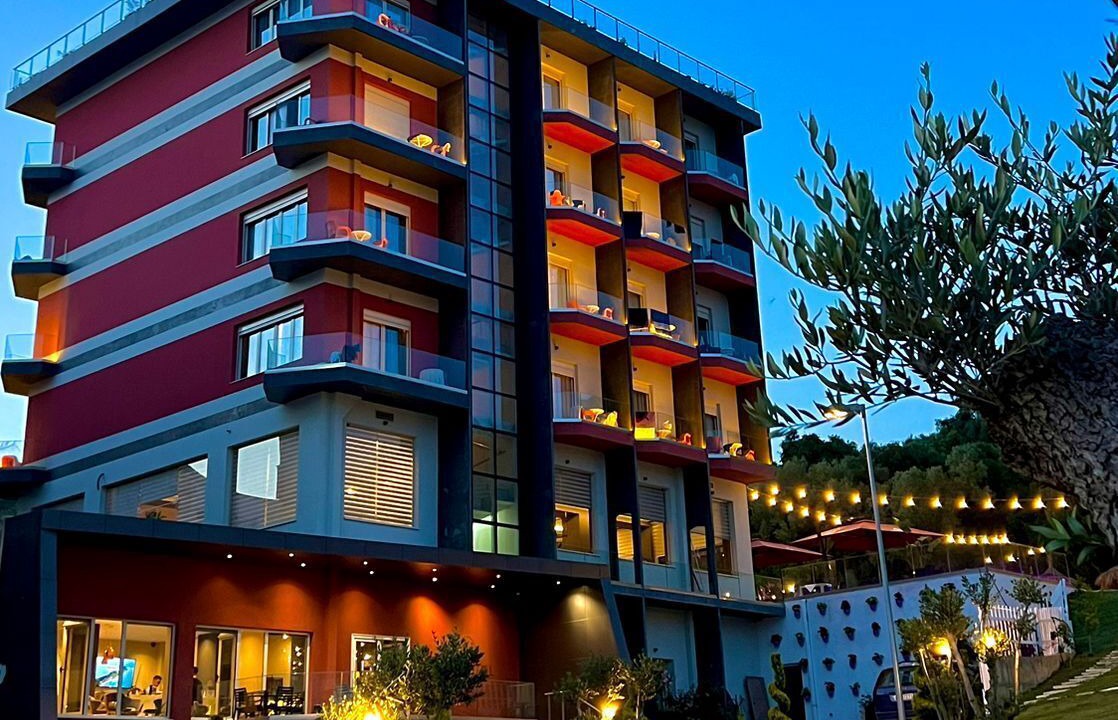 Photo of Outdoor in Golem