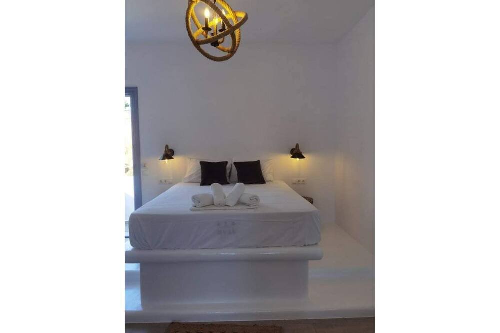 Photo of Bedroom in Astypalaia