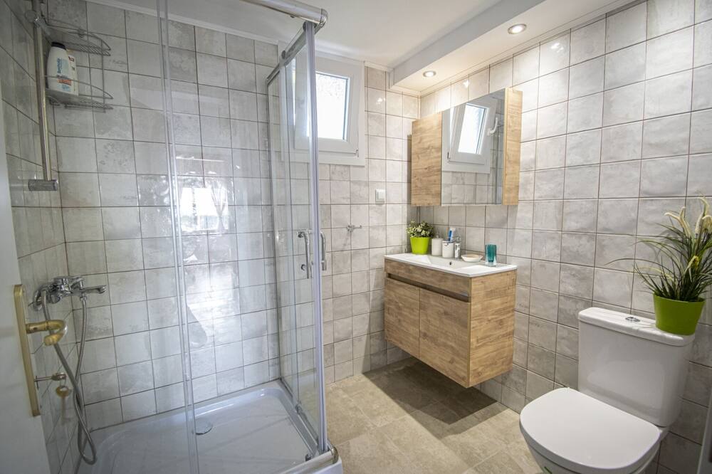 Photo of Bathroom in Nea Propontida