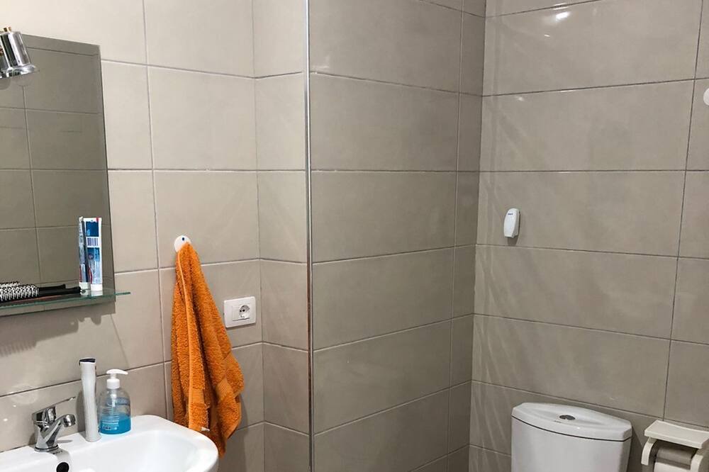 Photo of Bathroom in Shengjin