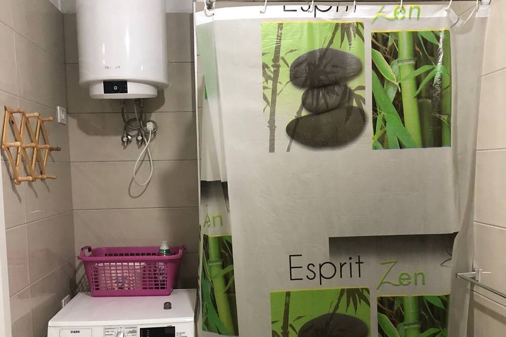 Photo of Bathroom in Shengjin