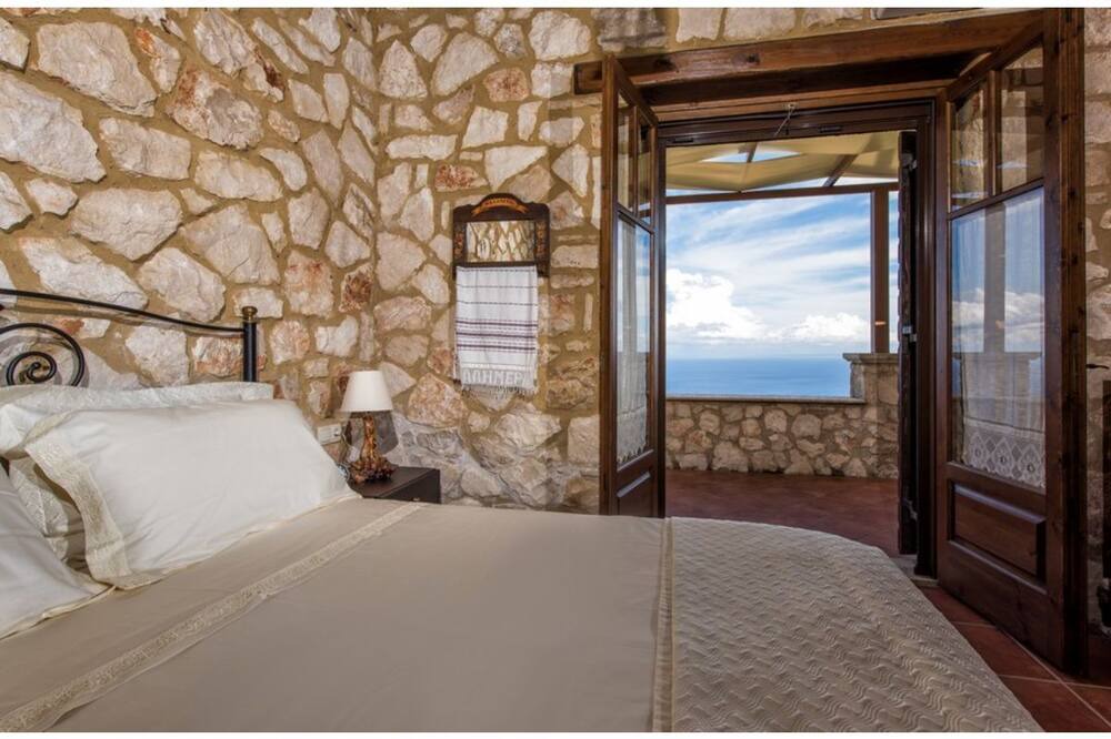 Photo of Bedroom in Elation