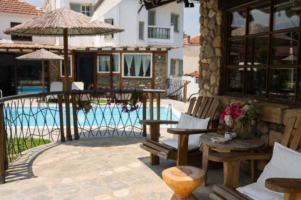 Photo of Outdoor in Tragilos